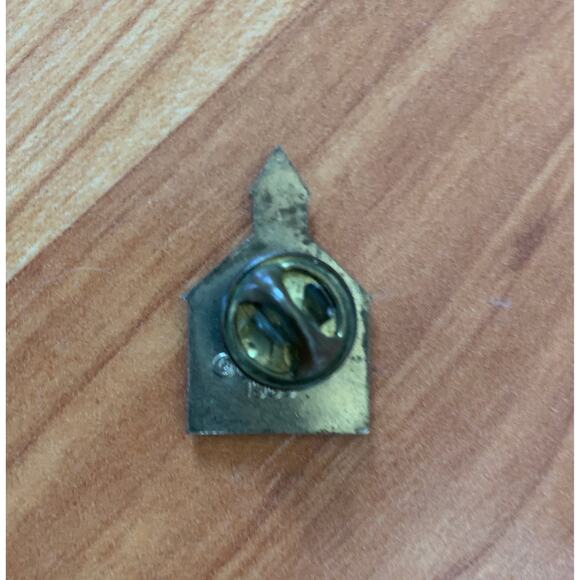 Partners in Education Pin - Picture 2 of 2